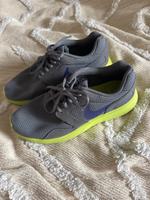 Nike Sneaker grau neon lila 38,5 Bayern - Regensburg Vorschau