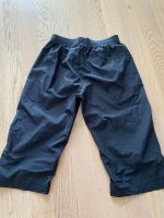 H&M kurze Trainingshose Sporthose schwarz Gr. 134 /140 neu. Hessen - Dreieich Vorschau