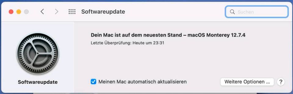 Apple Macbook Pro 15" Retina Display 2.2 GHz Intel Core i7 - 2015 in Hamburg