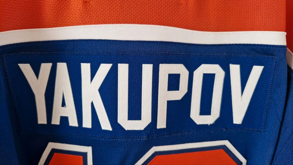 Edmonton Oilers Jersey / Trikot XL NAIL YAKUPOV #10 NEU in Berlin