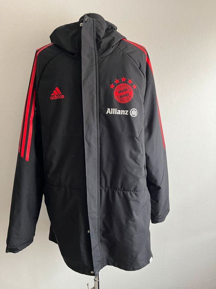 Herren Jacke FC Bayern in Hamburg