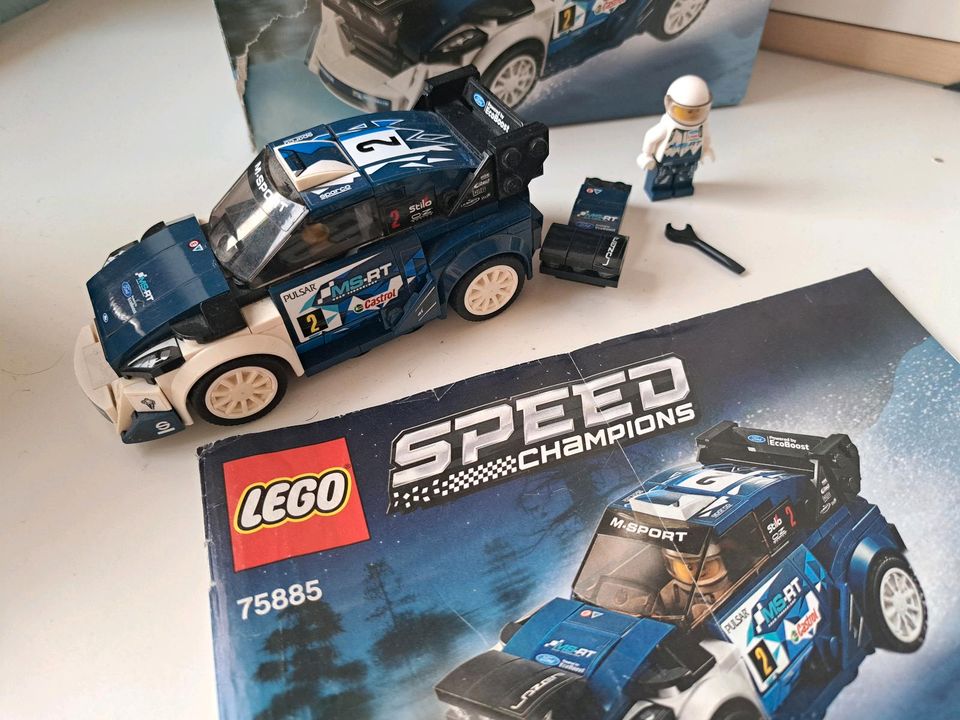 Lego Speed Champions Ford Fiesta M-Sport 75885 vollständig OVP in Moosthenning