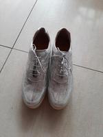 Sneaker Silber Baden-Württemberg - Markdorf Vorschau