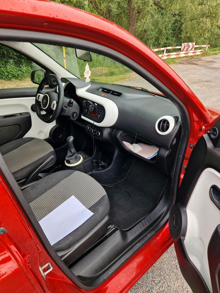 Renault Twingo 1.0     88000km in Mühlacker