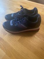 Tommy Hilfiger Sneaker comfort 41 blau sehr gepflegt Niedersachsen - Vechta Vorschau