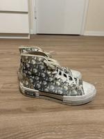 Marken Chucks Bielefeld - Sennestadt Vorschau