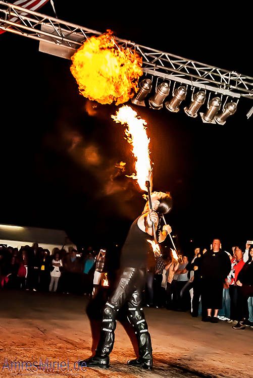 FIRE TWISTER & große CREW! Feuershow Feuerspucker Feuerschlucker! in Frankfurt am Main