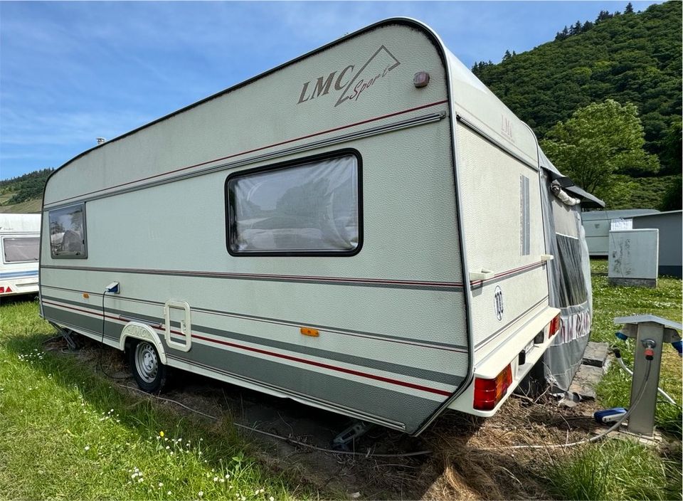 Lmc Caravan Wohnwagen 530 k in Föhren bei Trier