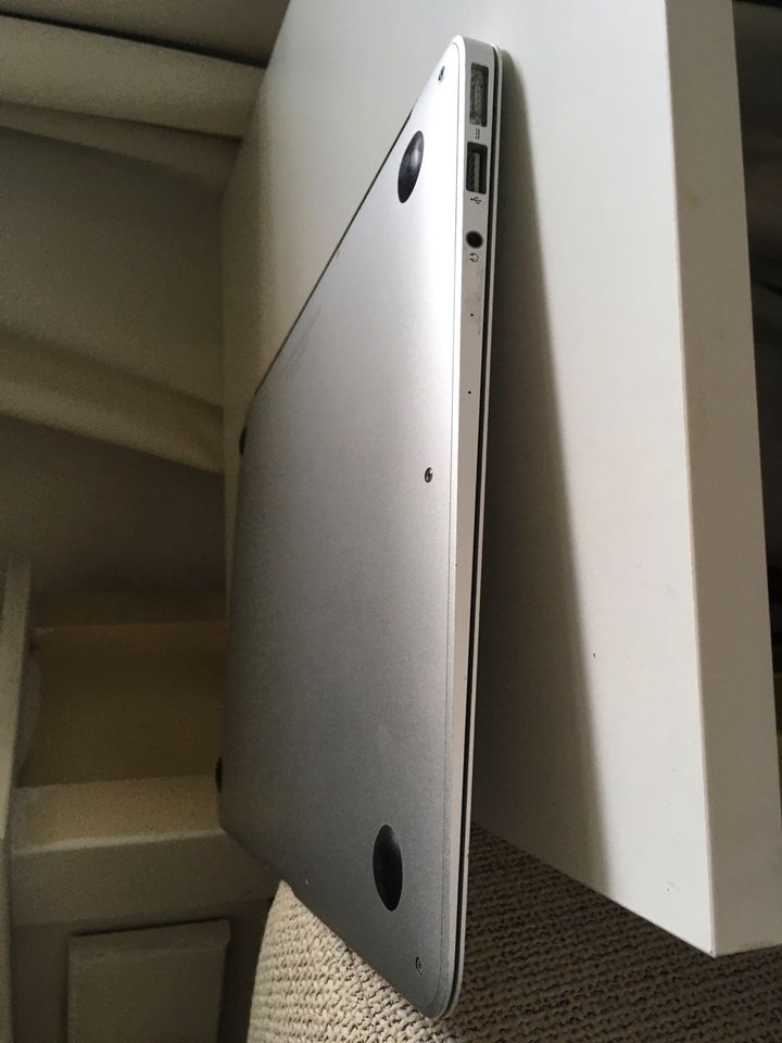 MacBook Air 1,7 GHz i7 in München