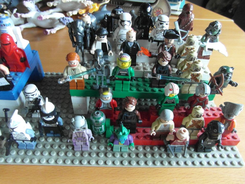 Lego Star Wars und andere Figuren. in Wilster