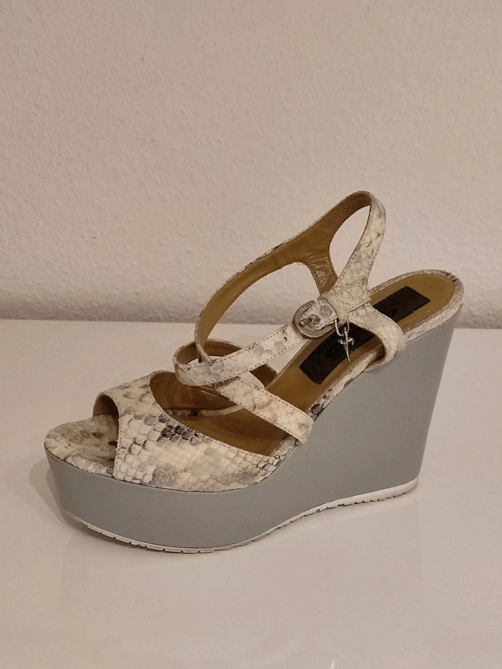 Sandalette Sandalen High Heels Pumps Ballerinas Sneaker in Kaarst