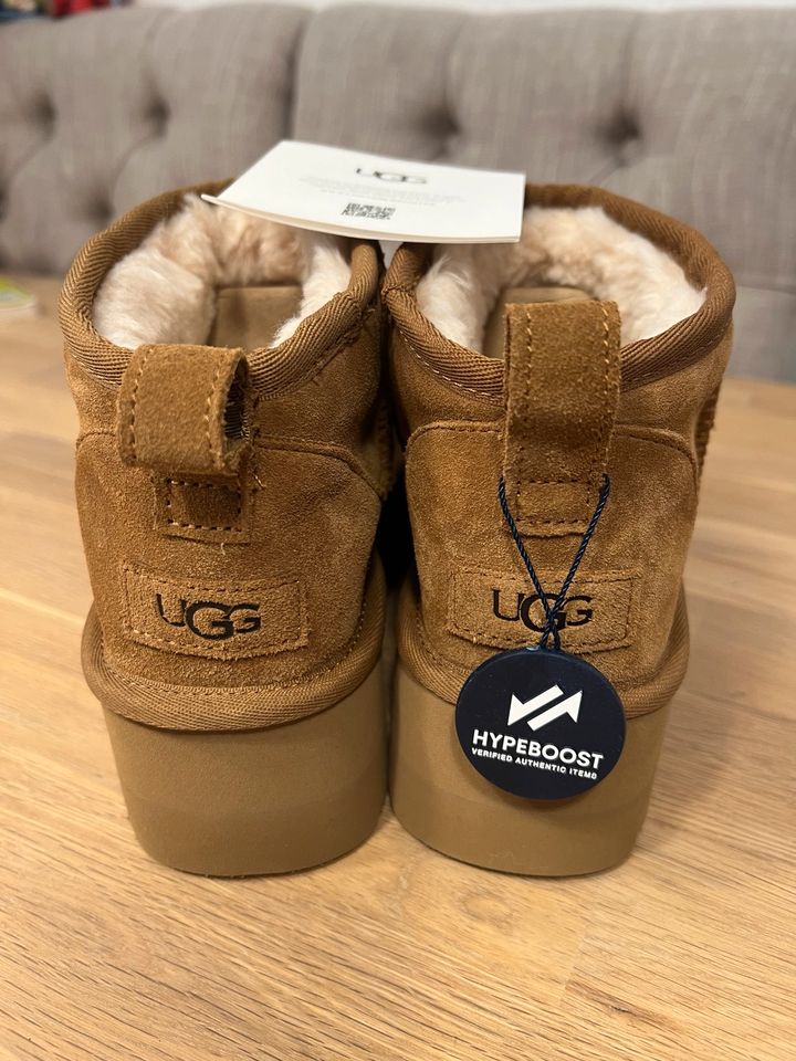 UGG Plateau-Boots CLASSIC ULTRA MINI PLATFORM in Köln