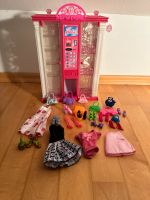 Barbie Schuhschrank mit Schuhen, Kleidern und Taschen Nordrhein-Westfalen - Herne Vorschau