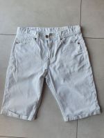 Kurze Hose/Shorts Jeans W28 Gr.36 weiß/hellblau Top Zustand Nordrhein-Westfalen - Gevelsberg Vorschau