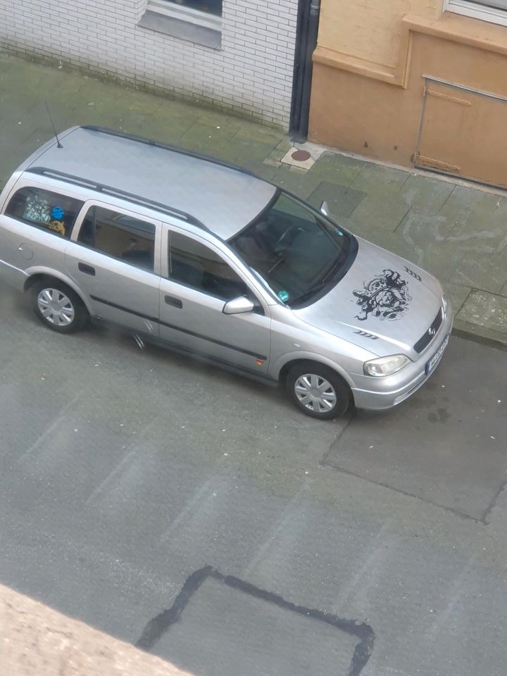 Opel astra caravan in Wuppertal