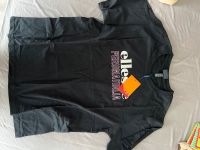 Ellesse Perugia Italia t Shirt schwarz  m 38 neu Hessen - Mühlheim am Main Vorschau