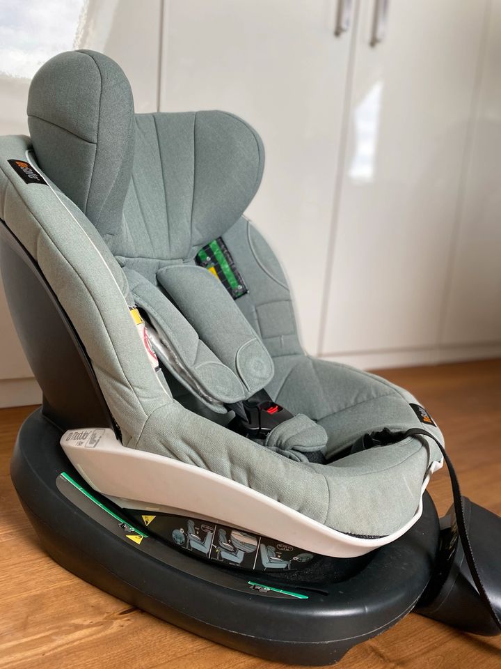 BeSafe Izi Modular Kindersitz Autositz mit Base in Tübingen