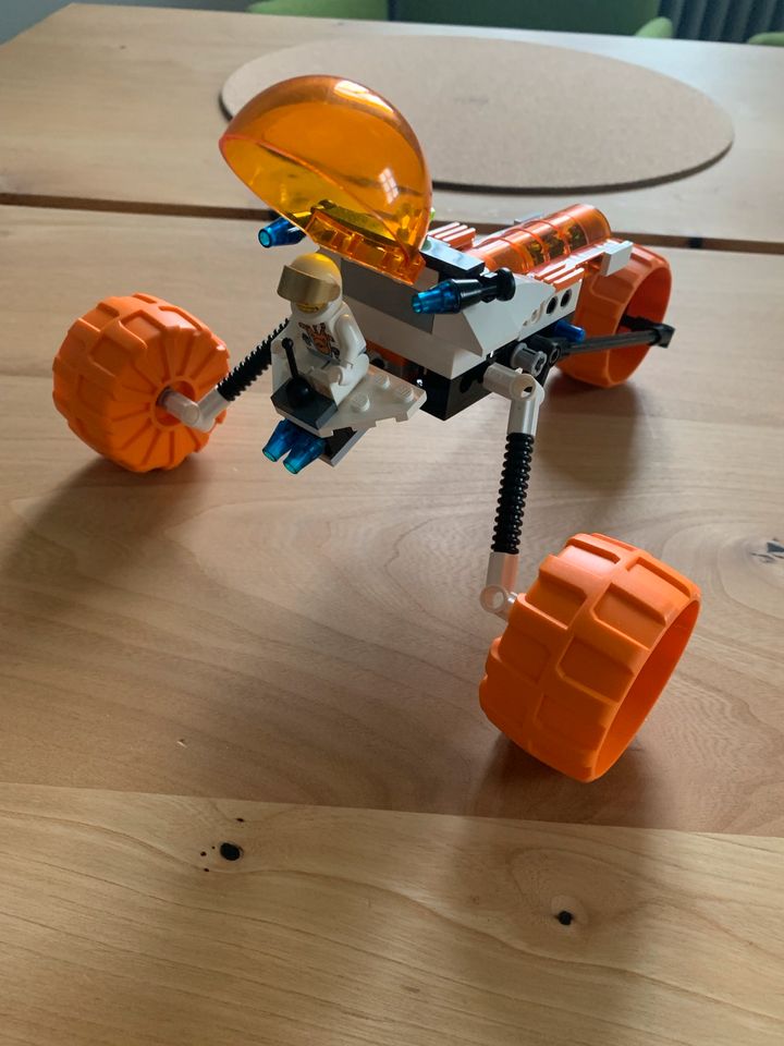 Lego Mars Mission 7694 in Krailling