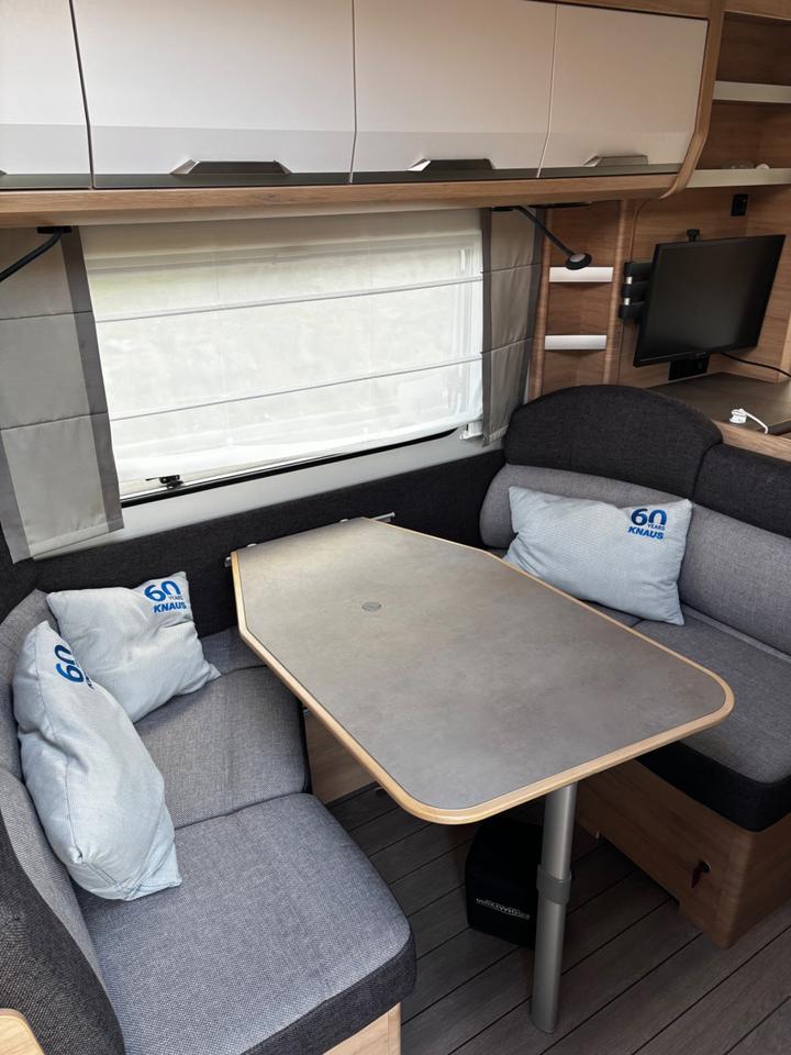 Wohnwagen Knaus Südwind 650 FSK 60 years Edition in Konstanz