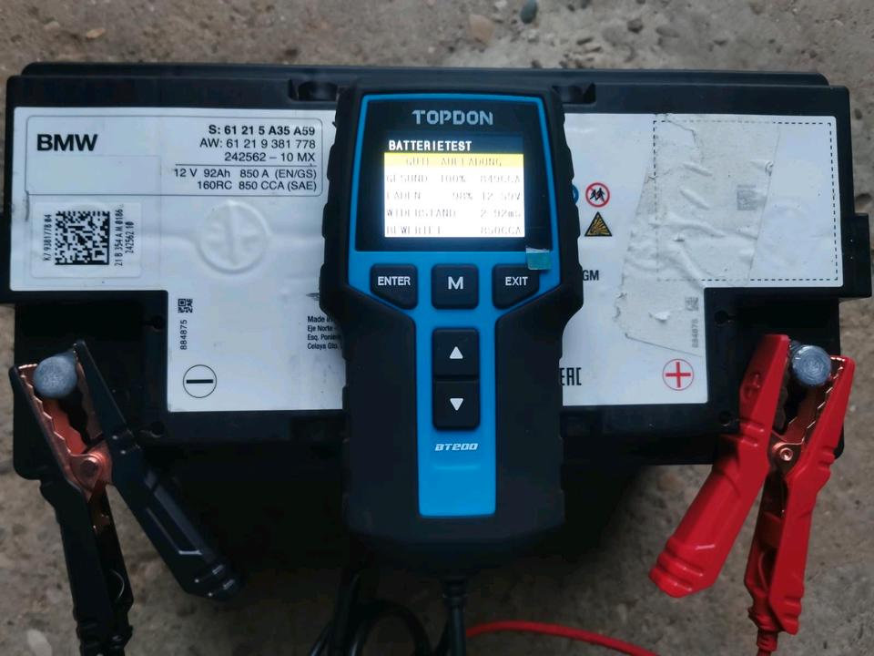 BMW AGM Batterie Starterbatterie Autobatterie 12V 92 Ah !! NEU !! in Regensburg