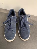 Sneakers Turnschuhe von Puma Leder blau Gr 39 TOP!! München - Trudering-Riem Vorschau