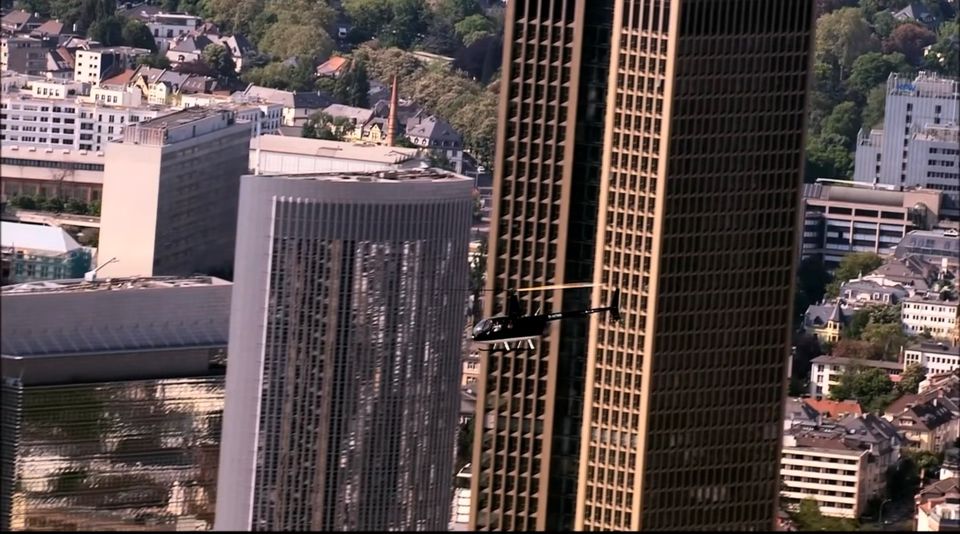 Hubschrauber Skyline Flug in Frankfurt am Main