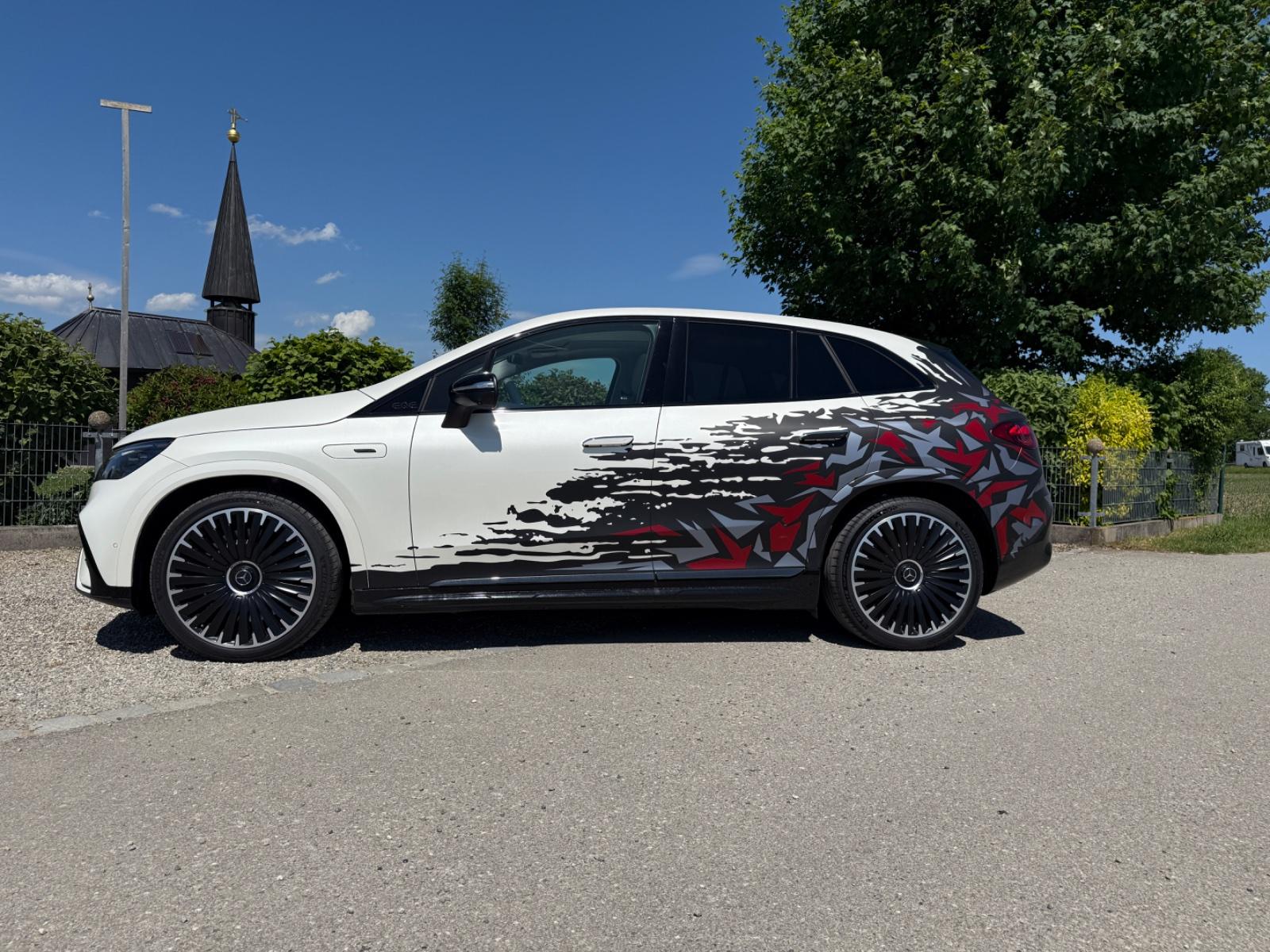 Abbildung des Autos Mercedes EQE AMG 53 LNP …