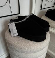 Boots Pantoiletten Pantoffel Plateau #40 Schwarz Neu + Etikett Berlin - Spandau Vorschau