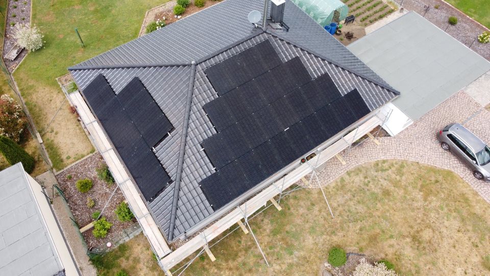 Montage von Solar Anlage, Asbestdachsanierungen,Abnetzung in Stendal