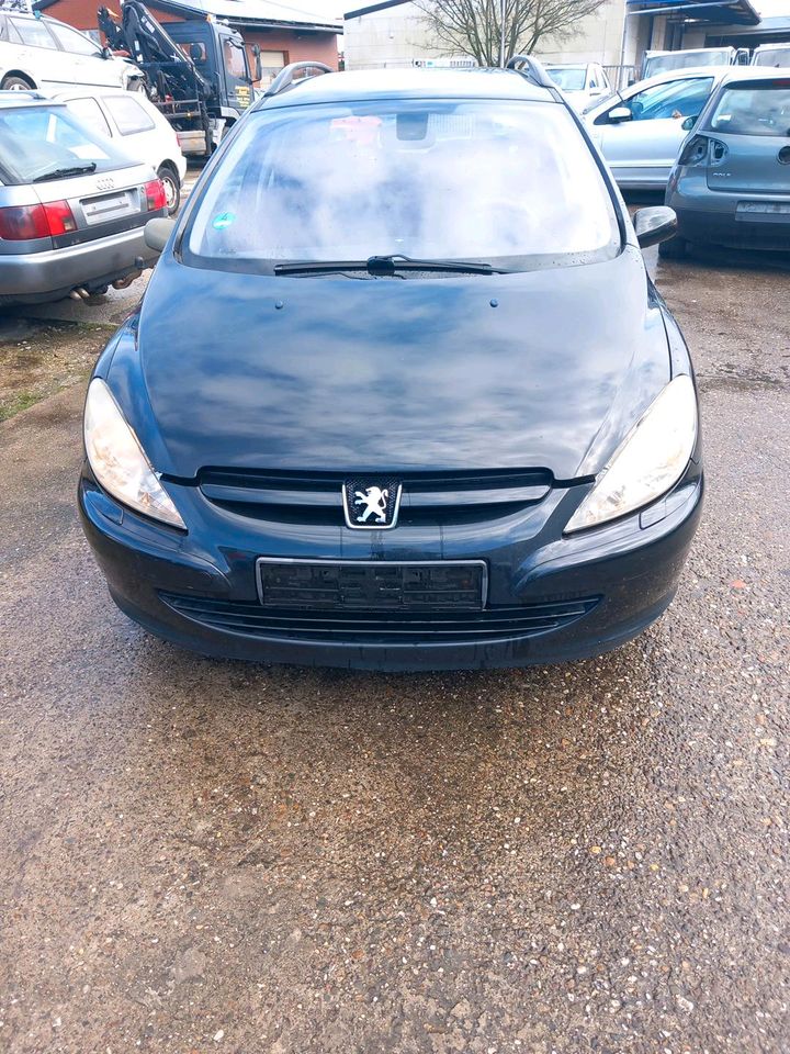 Peugeot 307 Typ 3 NF4 Bj.2004 schwarz 80kw Schlachtfest ab 1 Euro in Hamm