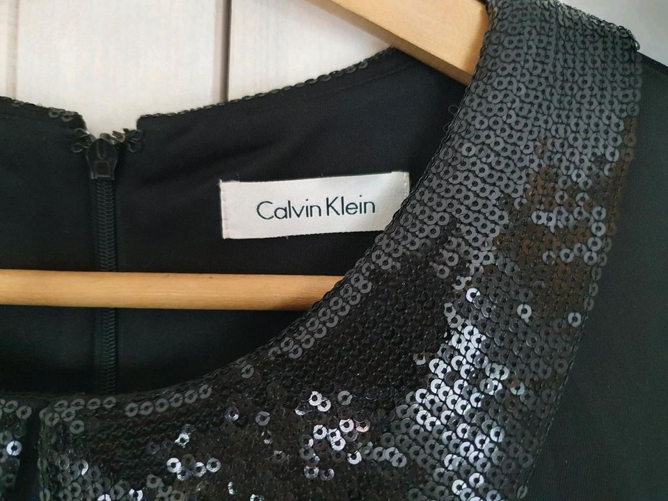 Neues Calvin Klein stretch Kleid Gr. M 38 40 in Bad Fallingbostel