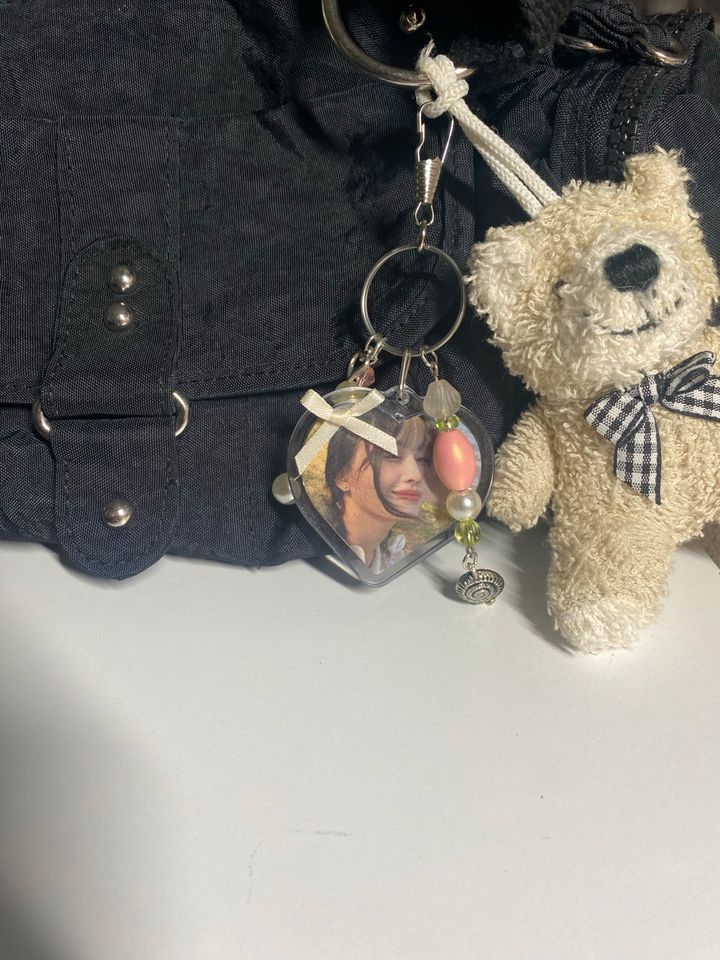 Hirai Momo Twice Perlen Keychain Schlüsselanhänger Handmade Kpop in Bonn