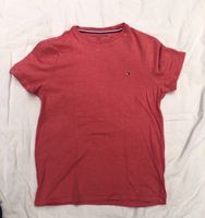 Tommy Hilfiger, t-Shirt,  rot, Größe S. Feldmoching-Hasenbergl - Feldmoching Vorschau