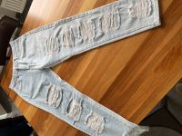 hellblaue Ripped Jeans von Shein Woman, Gr. M Hessen - Eltville Vorschau