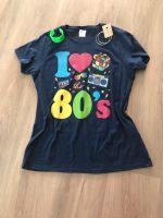 Mottoparty 80er neu T-Shirt mit Armreif und Ohrringen Niedersachsen - Apen Vorschau