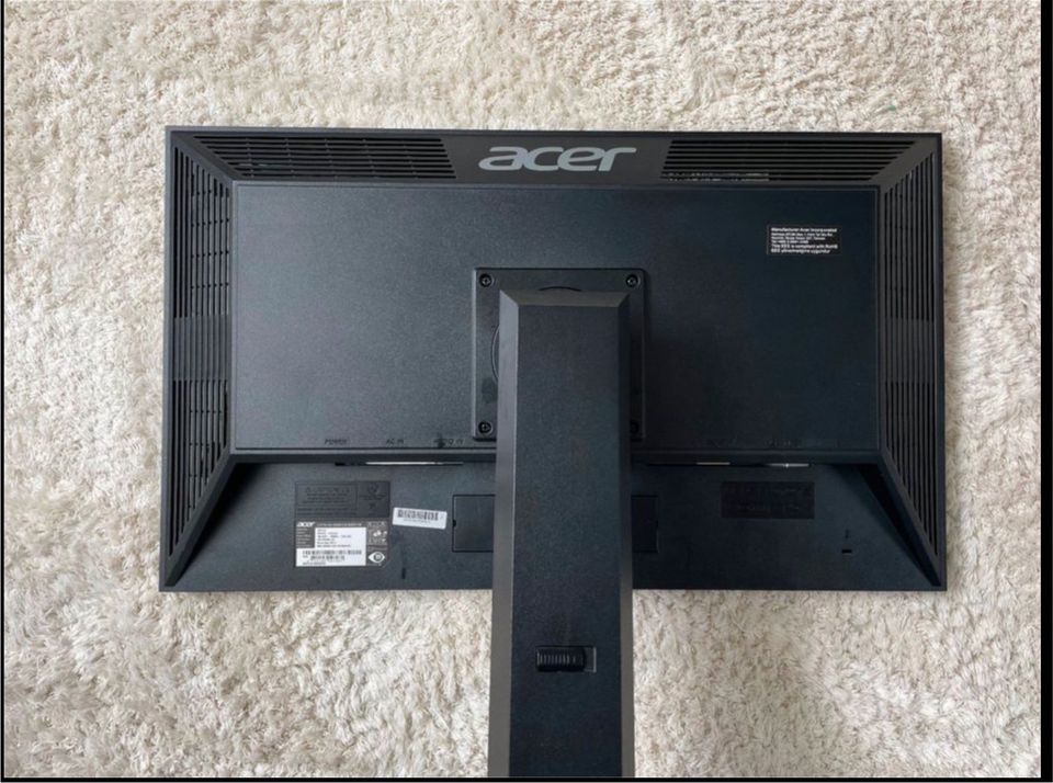 Acer Office Monitor 24 Zoll 60HZ DVI VGA in Mühlhausen