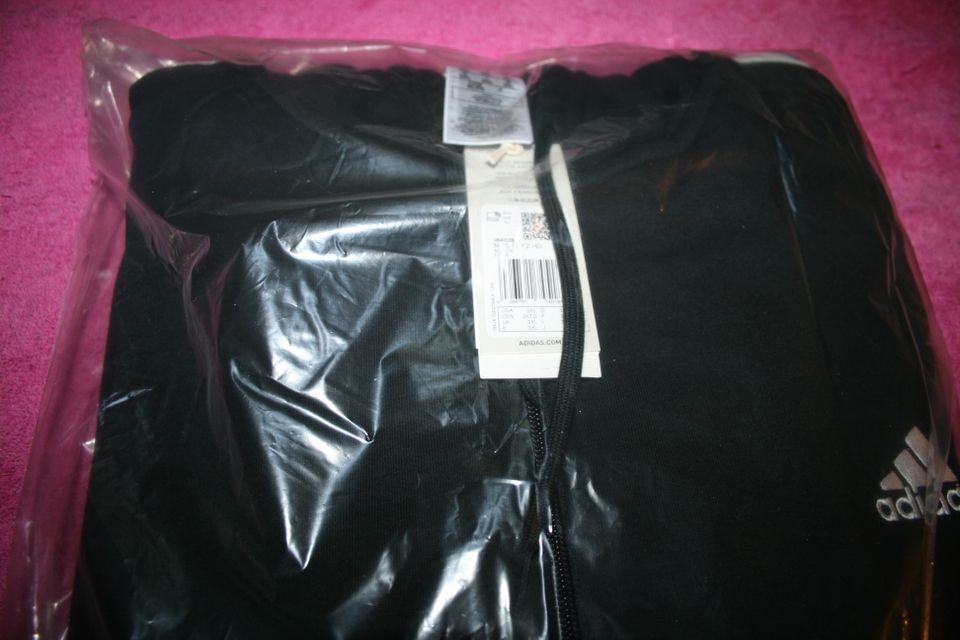 Adidas Kaputzensweatshirt Schwarz Größe XXXL Neu mit Etiketten in Glan-Münchweiler