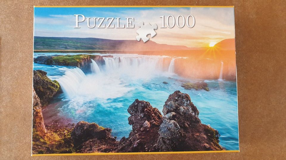 Diverse Puzzle 1000 Teile in Meinersen