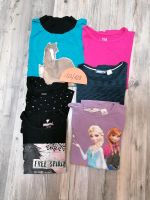 Mädchen T-Shirt langärmelig und kurzärmlig Gr. 122/128 Thüringen - Erfurt Vorschau