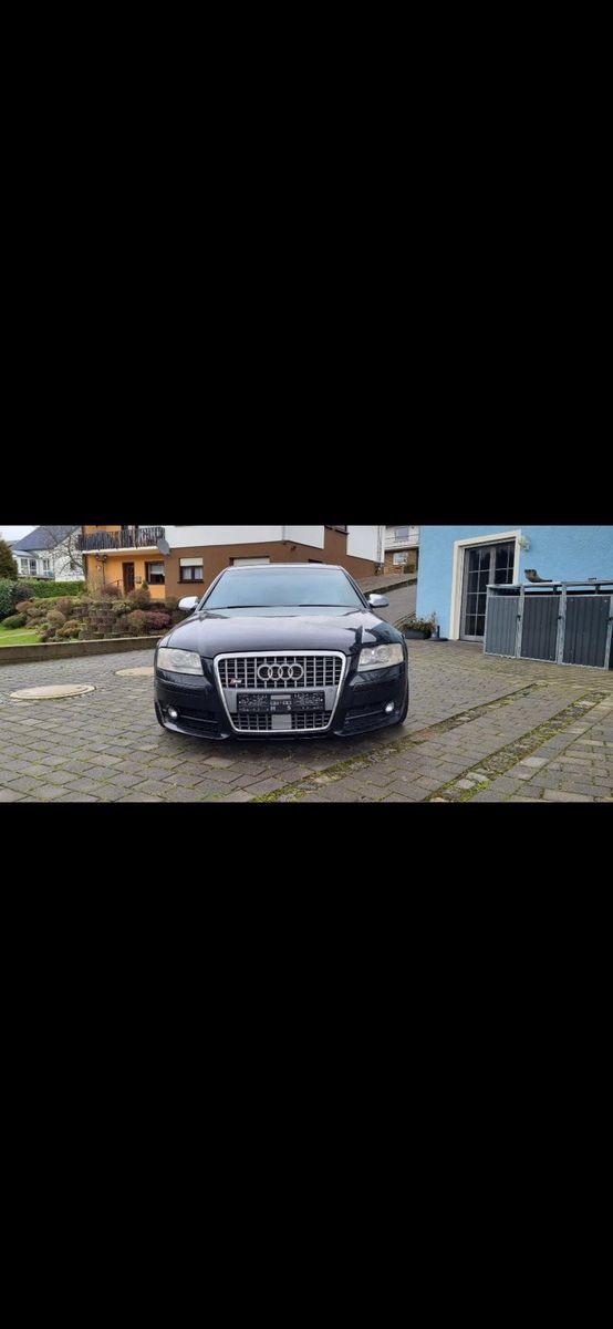 Abbildung des Autos Audi S8 5.2 tiptronic qu…