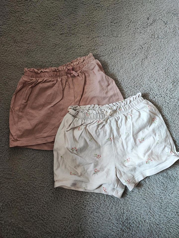 H&M kurze Hosen Shorts Gr. 92 in Soltau