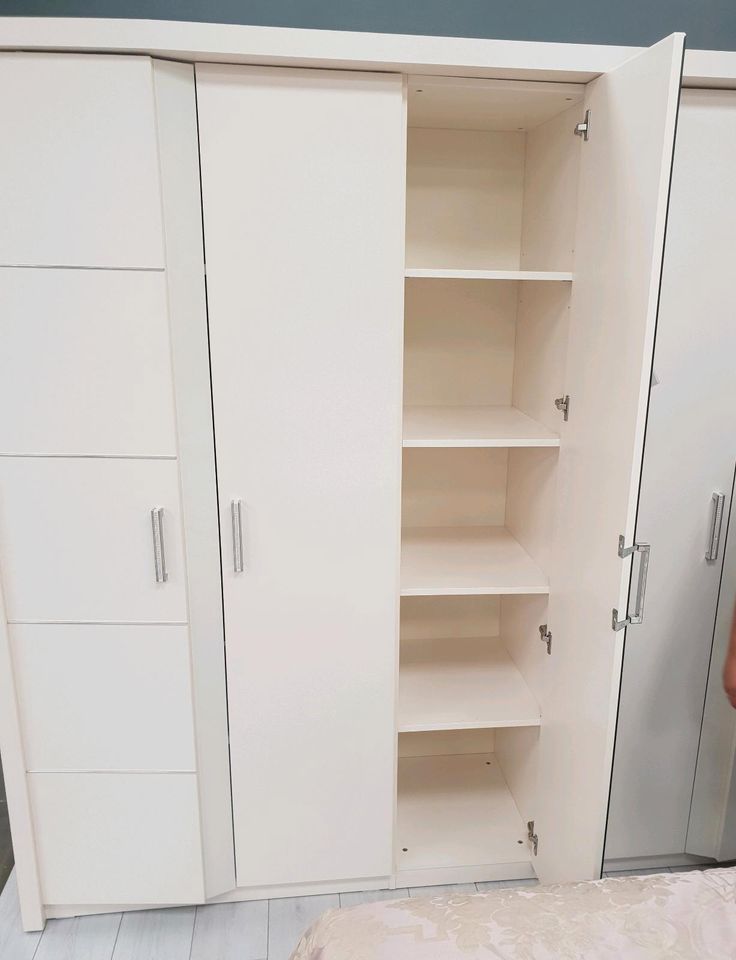 Istikbal DIVA 5 türiger Kleiderschrank / Gardrop in Köln - Nippes | eBay  Kleinanzeigen ist jetzt Kleinanzeigen