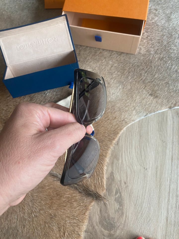 Louis Vuitton Sonnenbrille wie neu NP 375€ inkl Bon in Mainz