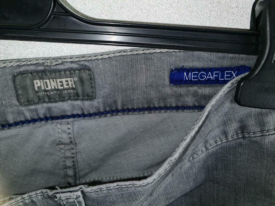 Jeans Hose Herren Pioneer in Bokel