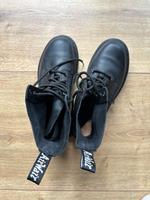 Dr. Martens Schnürstiefel Damen Größe 38 wie neu. Kiel - Russee-Hammer Vorschau