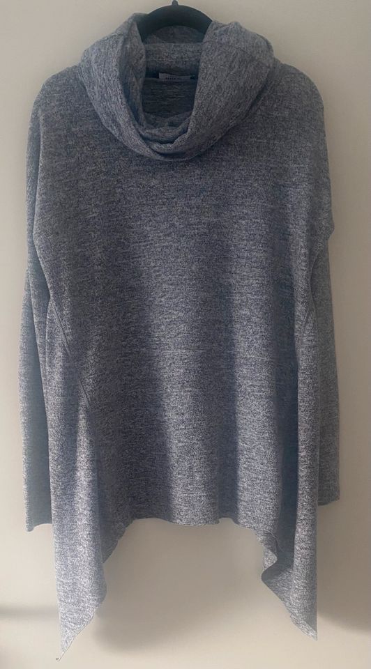 Reserved Pullover asymmetrisch grau Top S 36 34 Rollkragen Zipfel in Dietzenbach