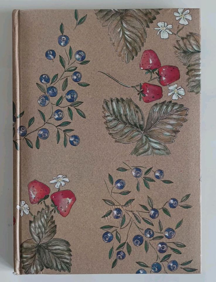 Poesie-Tagebuch mit blanco Seiten DIN  A4 in Leiwen