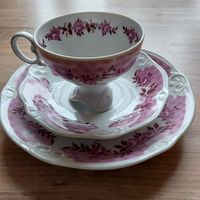 Kaffee Sammelgedeck 3-teilig GDR Krone 1817 Blumendekor Berlin - Neukölln Vorschau