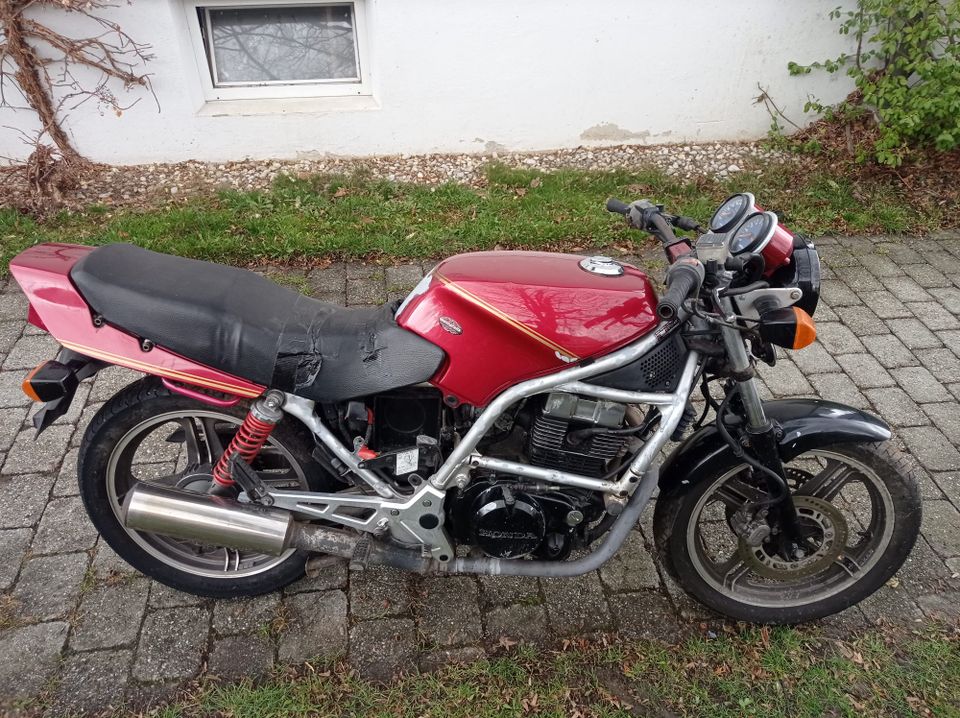 Honda CB 450 S (verwitwet) sucht hübschen Bastler - defekt in Freising