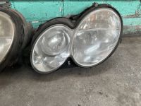 MERCEDES BENZ CLK 209 Halogen Scheinwerfer rechts +links Nordrhein-Westfalen - Bornheim Vorschau